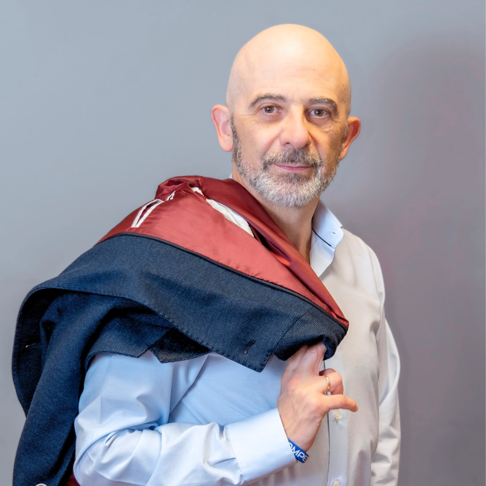 Pedro Toledo, abogado laboralista y gerente de Asesoría Toledo, retrato profesional